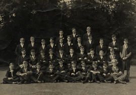 1944 College House Election Photograph