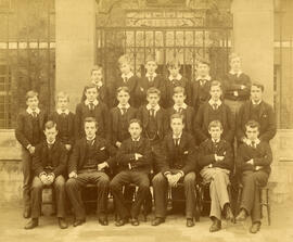 1890_AshburnhamHouse.tif